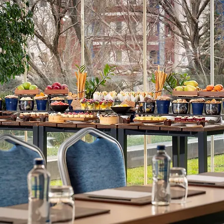 Radisson Blu 5* Istanbul