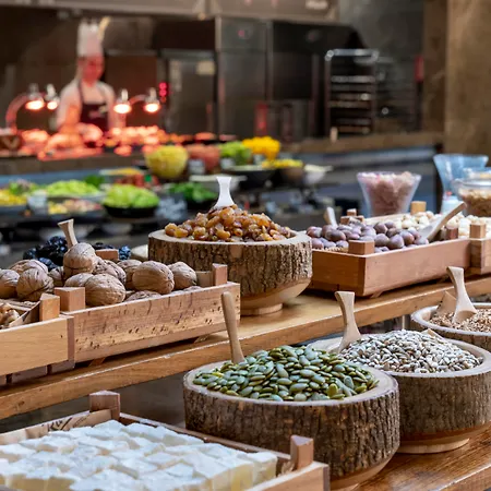 Radisson Blu Hotel 5*