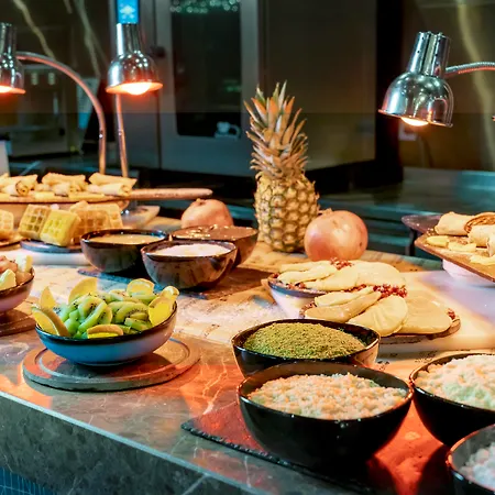 Radisson Blu 5* Istanbul
